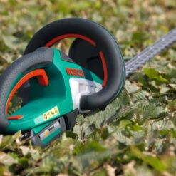 Bosch 36V Heggenschaar AdvancedHedgeCut 65cm (Incl. 2.0Ah Accu + Lader) 6 Bosch 36V Heggenschaar AdvancedHedgeCut 65cm (Incl. 2.0Ah Accu + Lader) -Bosch 123 1618